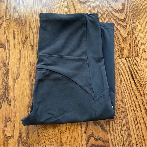 Athleta NEW Arbor Olive Excursion Hybrid Short XXS - Picture 2 of 8